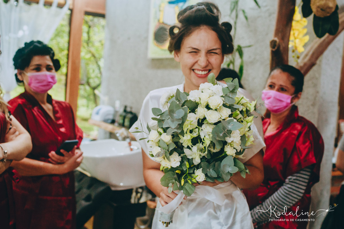 Casamento Realizado na Igreja Matriz em São Roque. Espaço Beauty Garden São Roque. Espaço Pico Vinho
