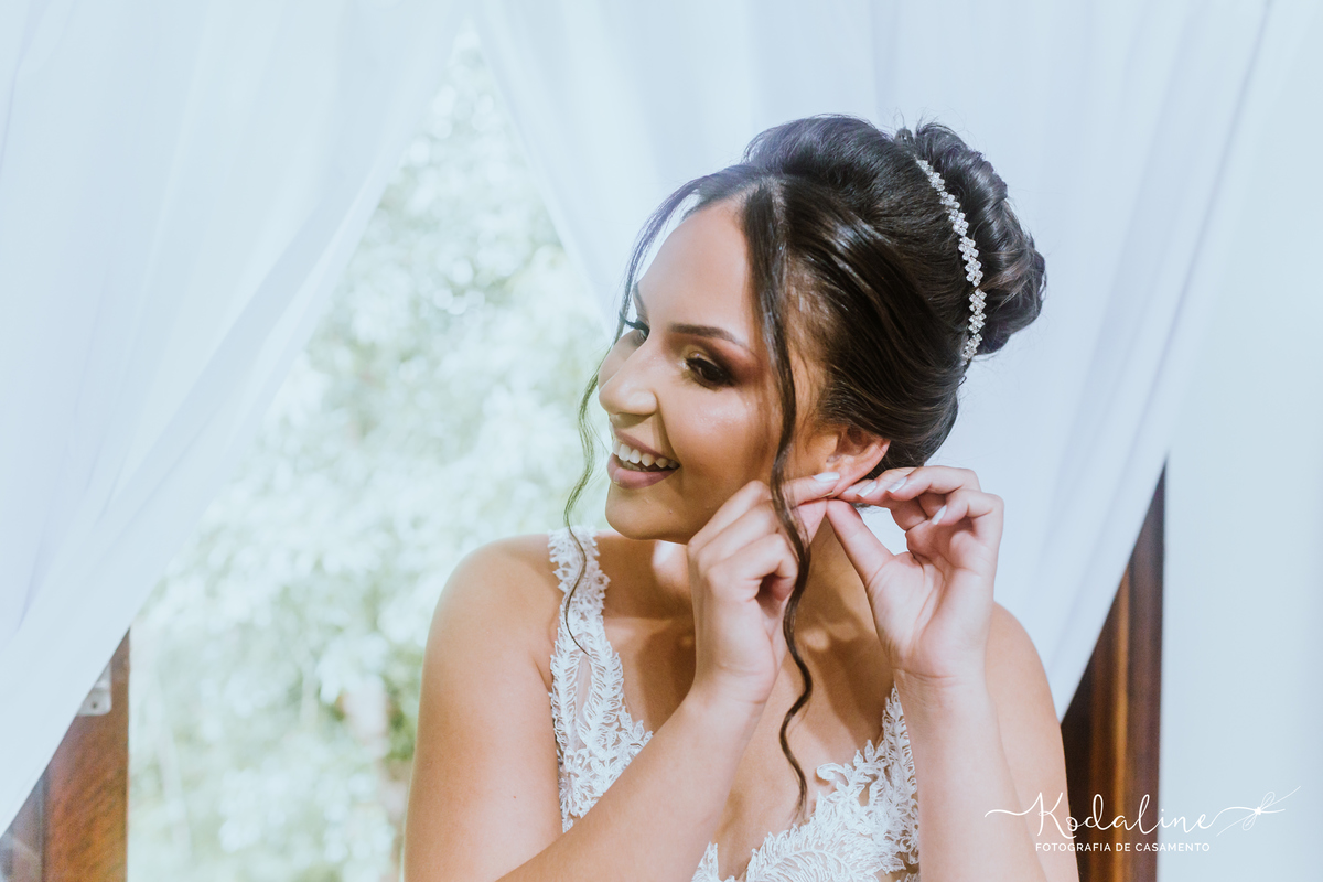 Casamento Realizado na Igreja Matriz em São Roque. Espaço Beauty Garden São Roque. Espaço Pico Vinho