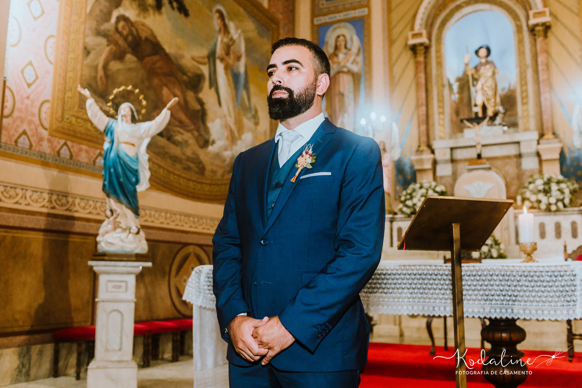 Casamento Realizado na Igreja Matriz em São Roque. Espaço Beauty Garden São Roque. Espaço Pico Vinho
