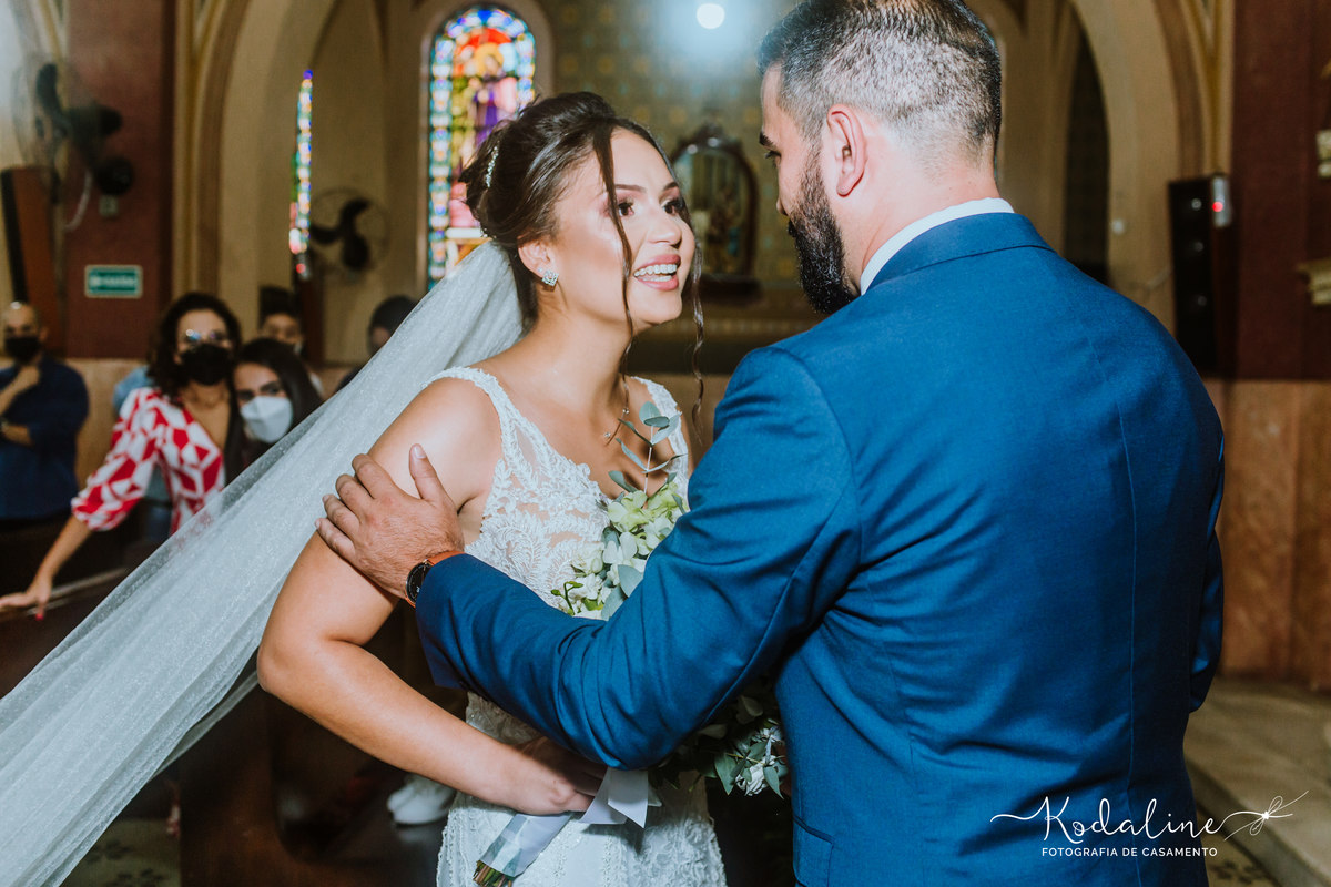 Casamento Realizado na Igreja Matriz em São Roque. Espaço Beauty Garden São Roque. Espaço Pico Vinho
