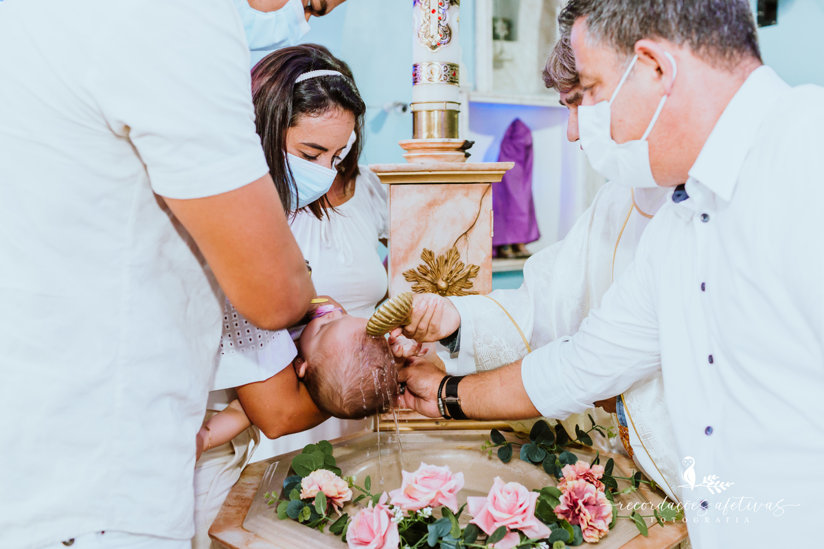 Batizado Realizado na Paróquia Nossa Senhora das Dores em Ibiúna. Recepção no Vale do Vinho