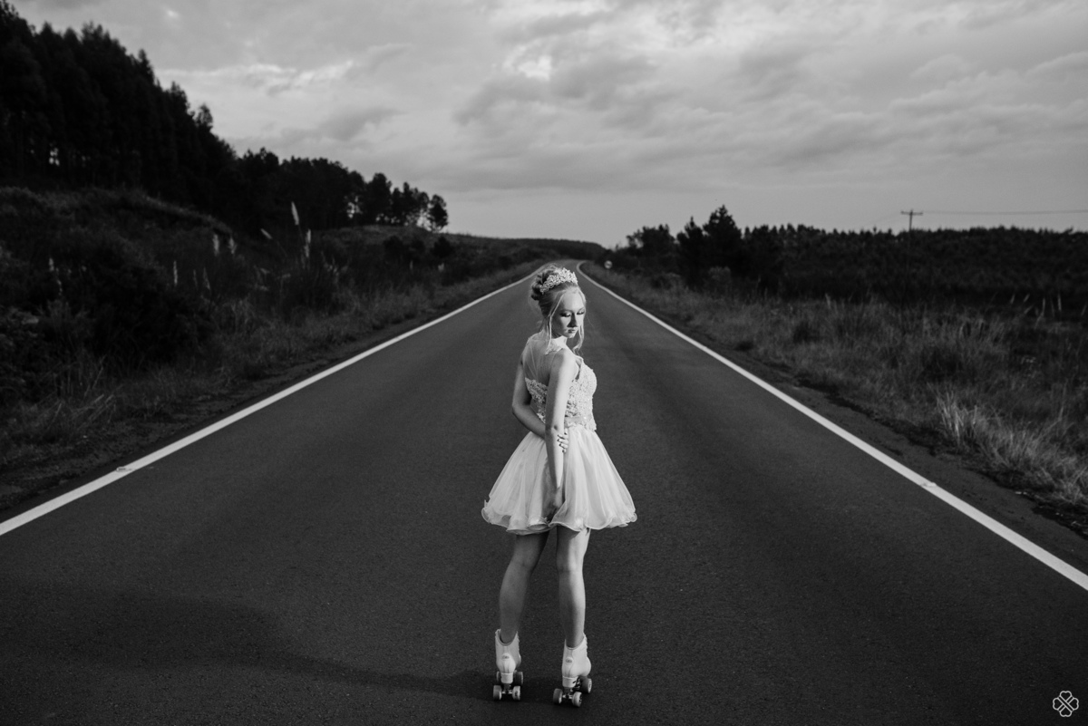 Ensaio de 15 anos no castelo Monstsalvat