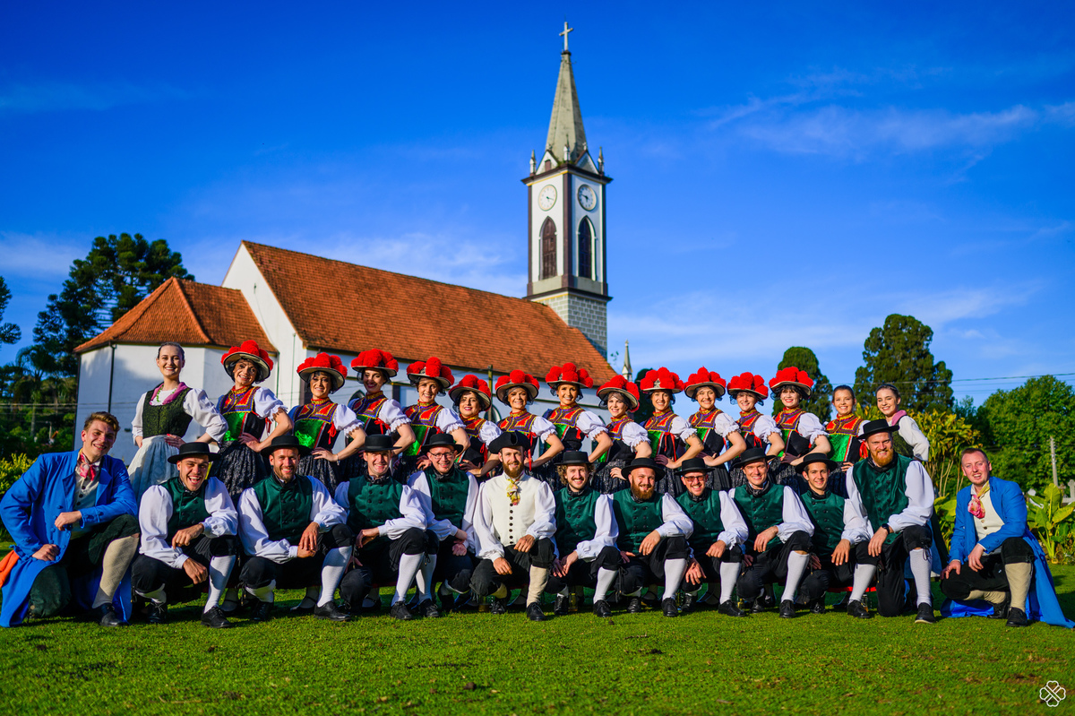 Ensaio fotográfico de grupo de danças