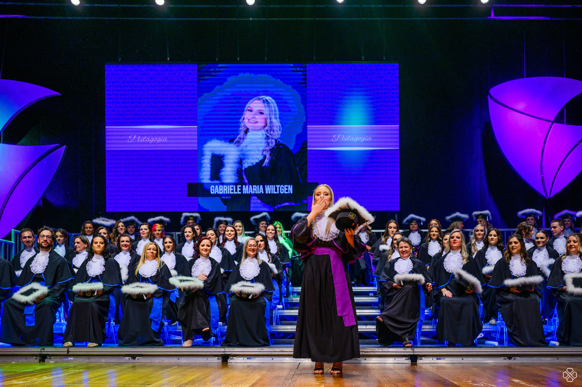 Formatura em Dois Irmãos