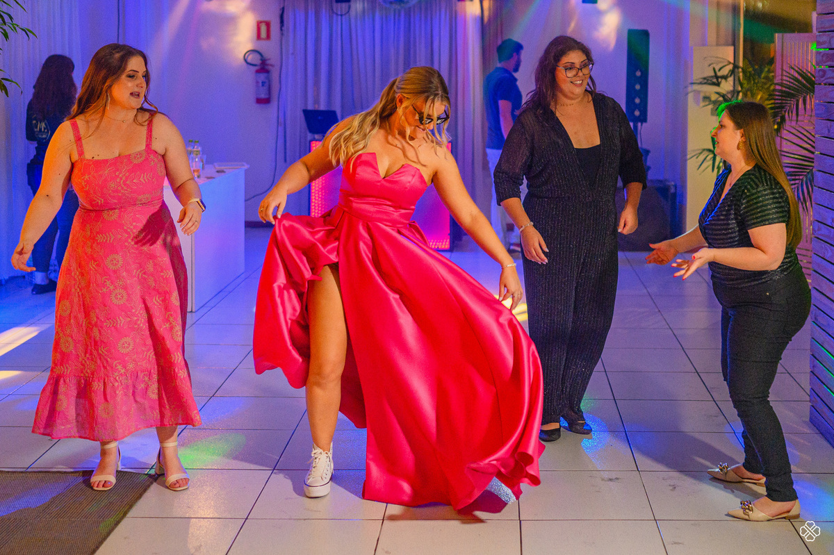 Formatura no teatro Feevale