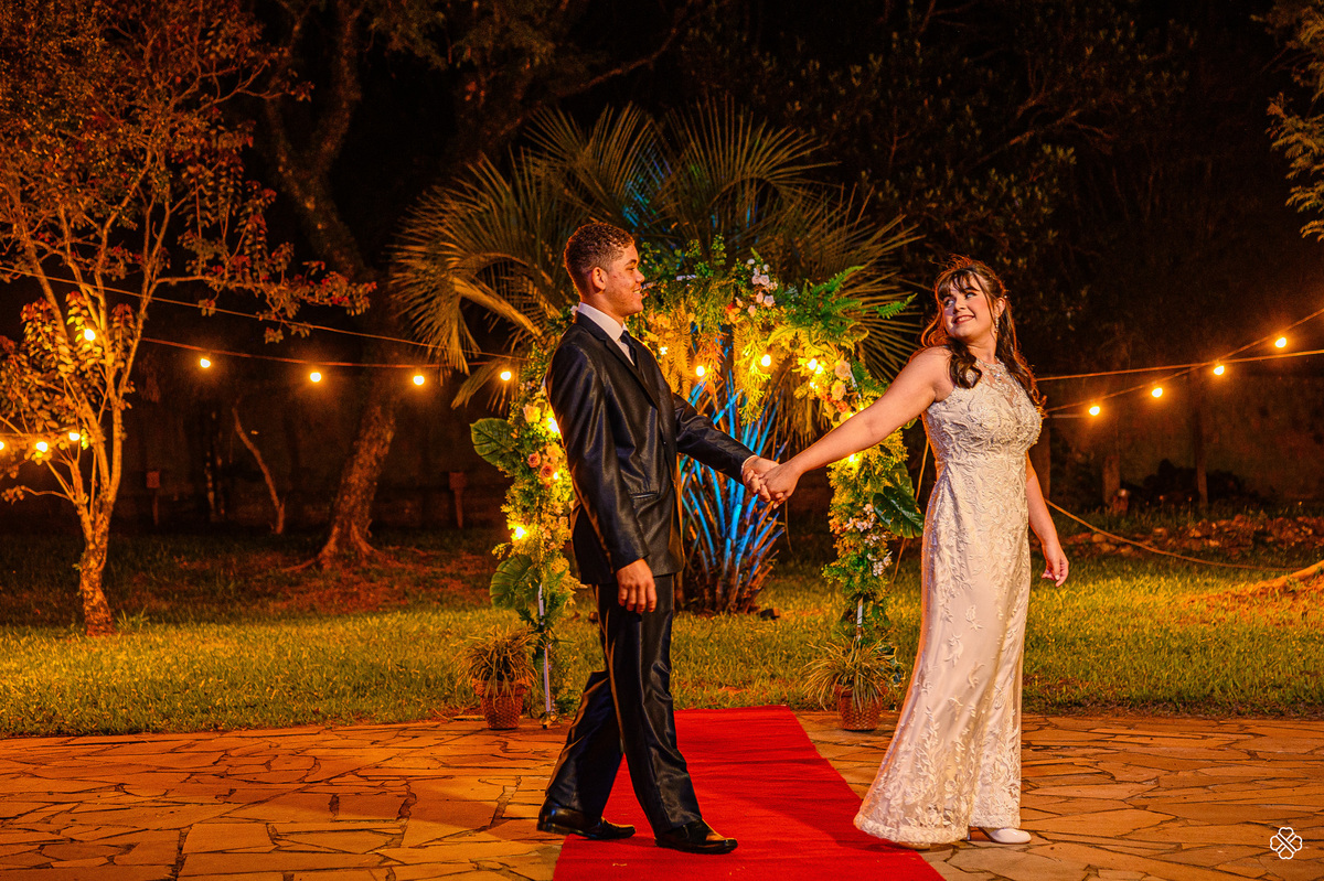 Casamento na casa dos noivos