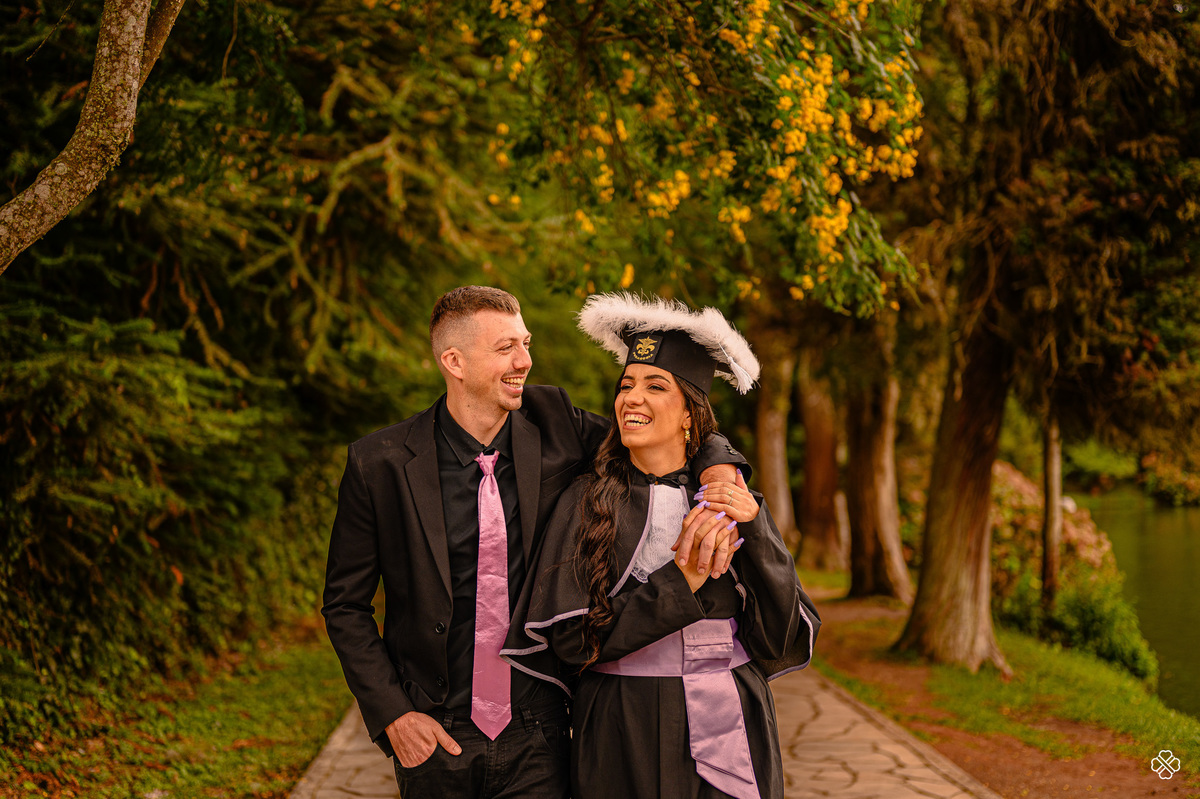 Ensaio de formatura no lago negro em Gramado