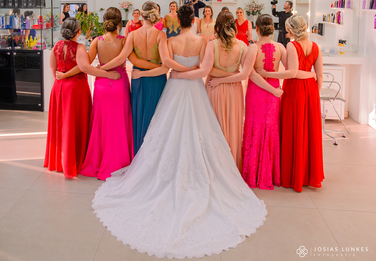 making off de noiva com as madrinhas