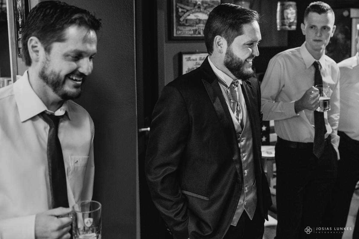 Making off do noivo em Gramado - Fotógrafo de casamento  Gramado