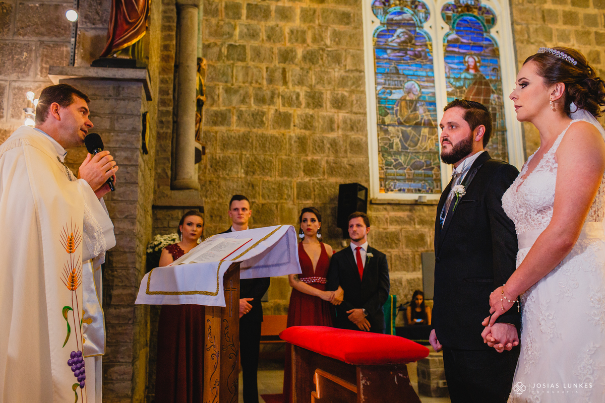 Casamento na igreja São Pedro em Gramado - Fotógrafo de casamento  de Gramado