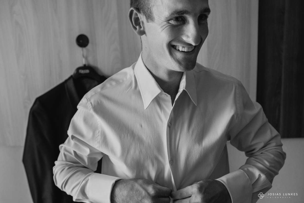 making off do noivo em Santa Maria do Herval - Fotógrafo de casamentos Gramado Serra Gaúcha