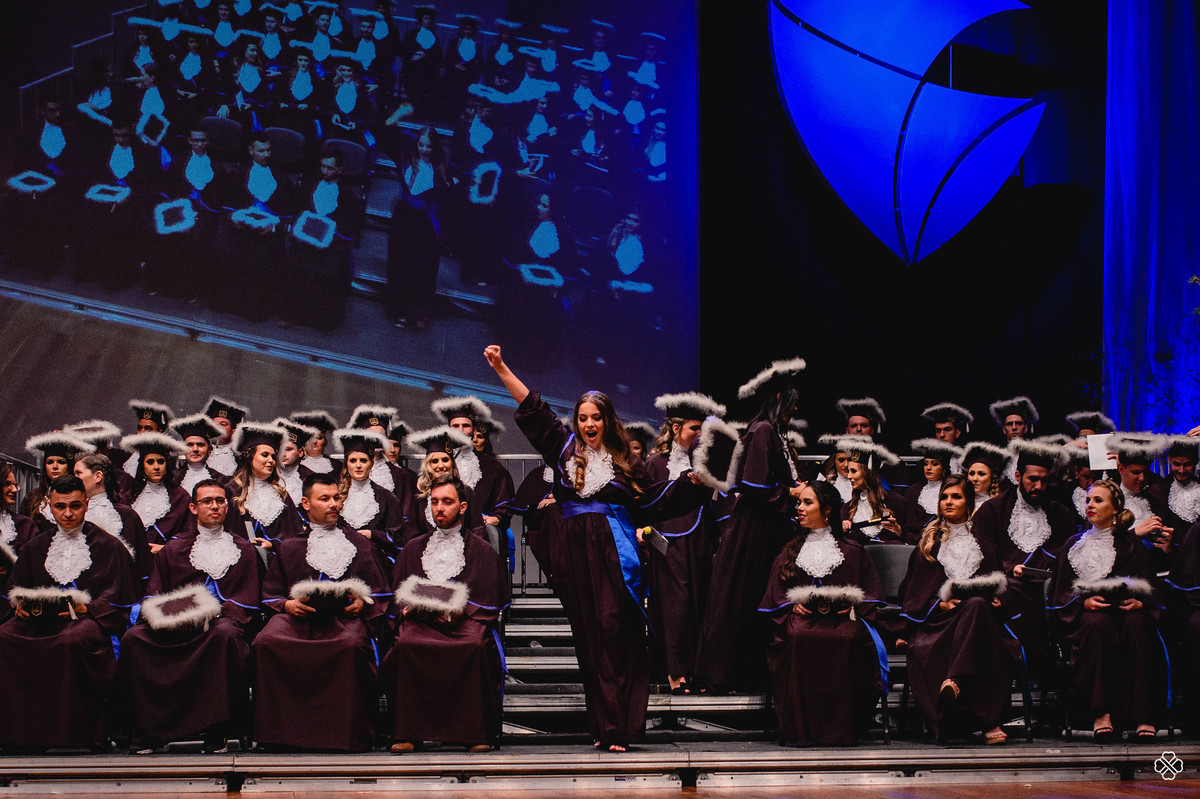 Formatura no Teatro Feevale