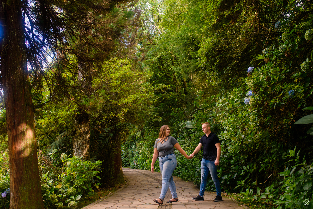 Ensaio de Casal no Lago Negro