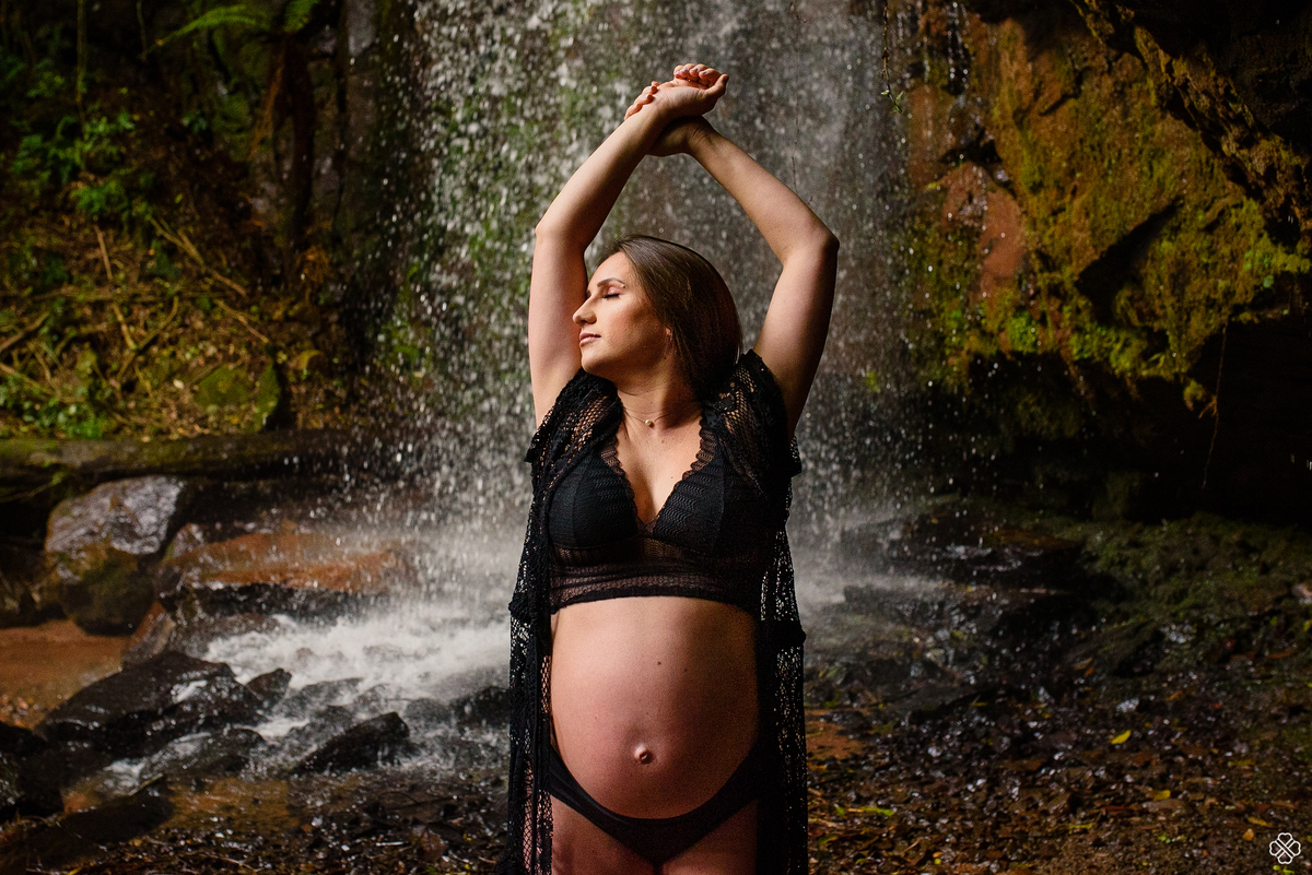 Ensaio de gestante na serra gaúcha