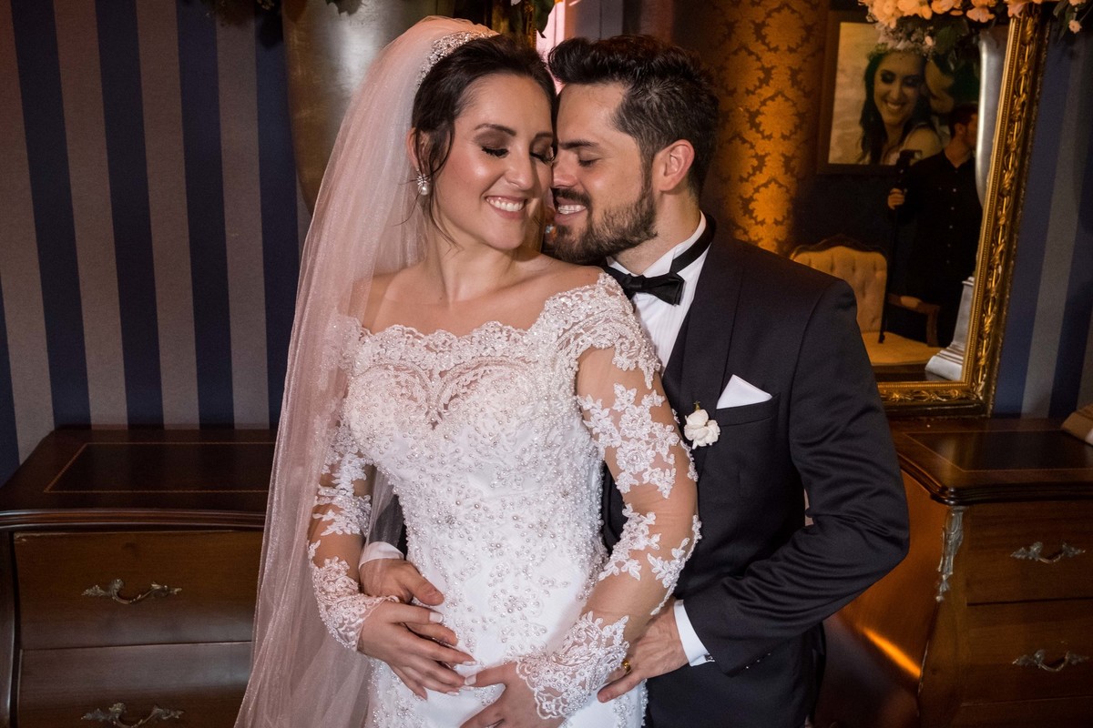 que foto legal do casal Fabricio e Flavia