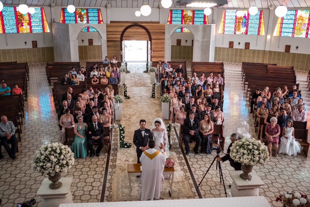 a igreja de Iporã tem uma vista legal de cima