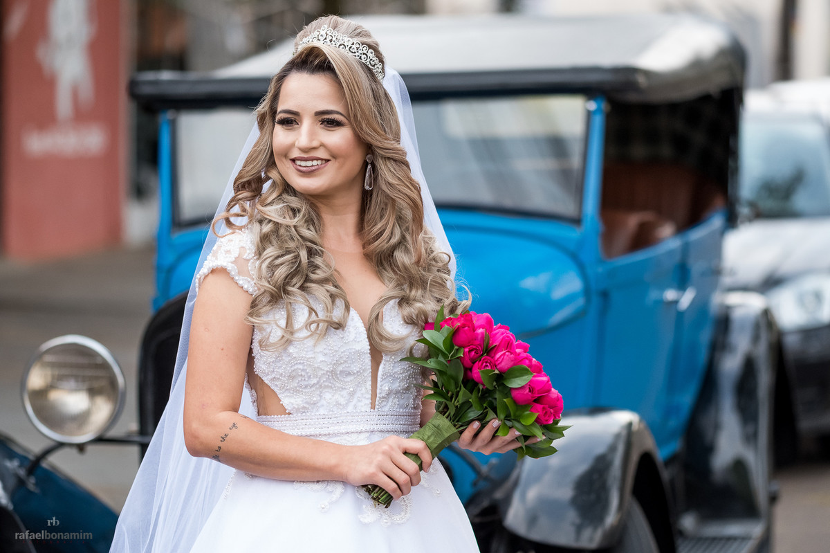 vestido de noiva da Adriana, em Umuarama com um Ford 1929