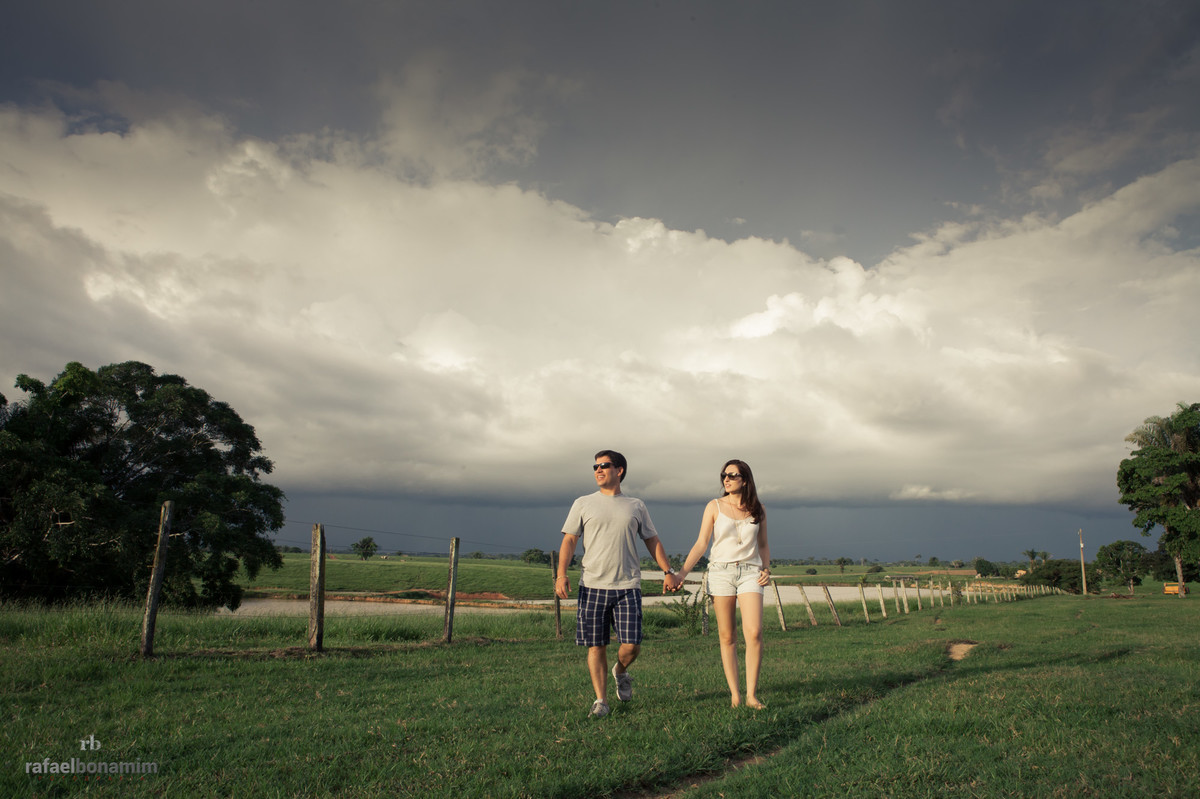 somos quem queremos ser, adoro a luz dos seus olhos e a sombra do sol, quando caminho na mesma direção, aproveito a vida