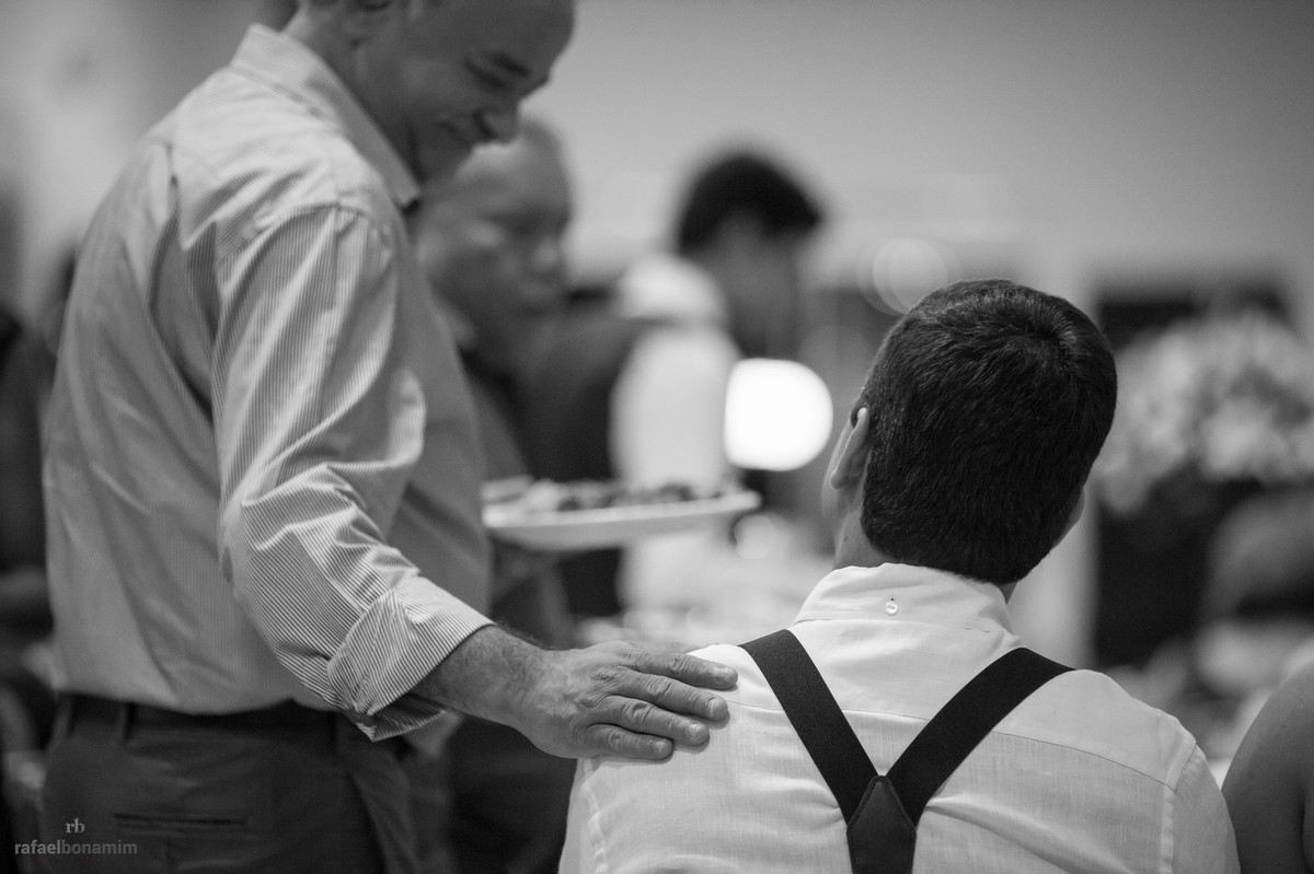 sempre bem recepcionados pelas madrinhas do casamento