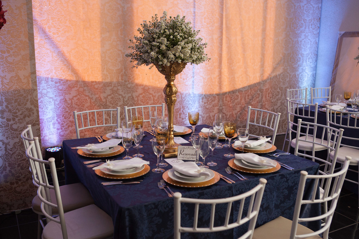 decoração na recepção do Iporã Clube de Campos