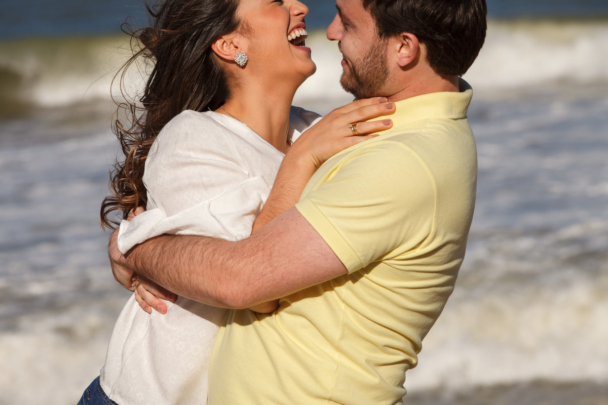 Sorriso para seu noivo