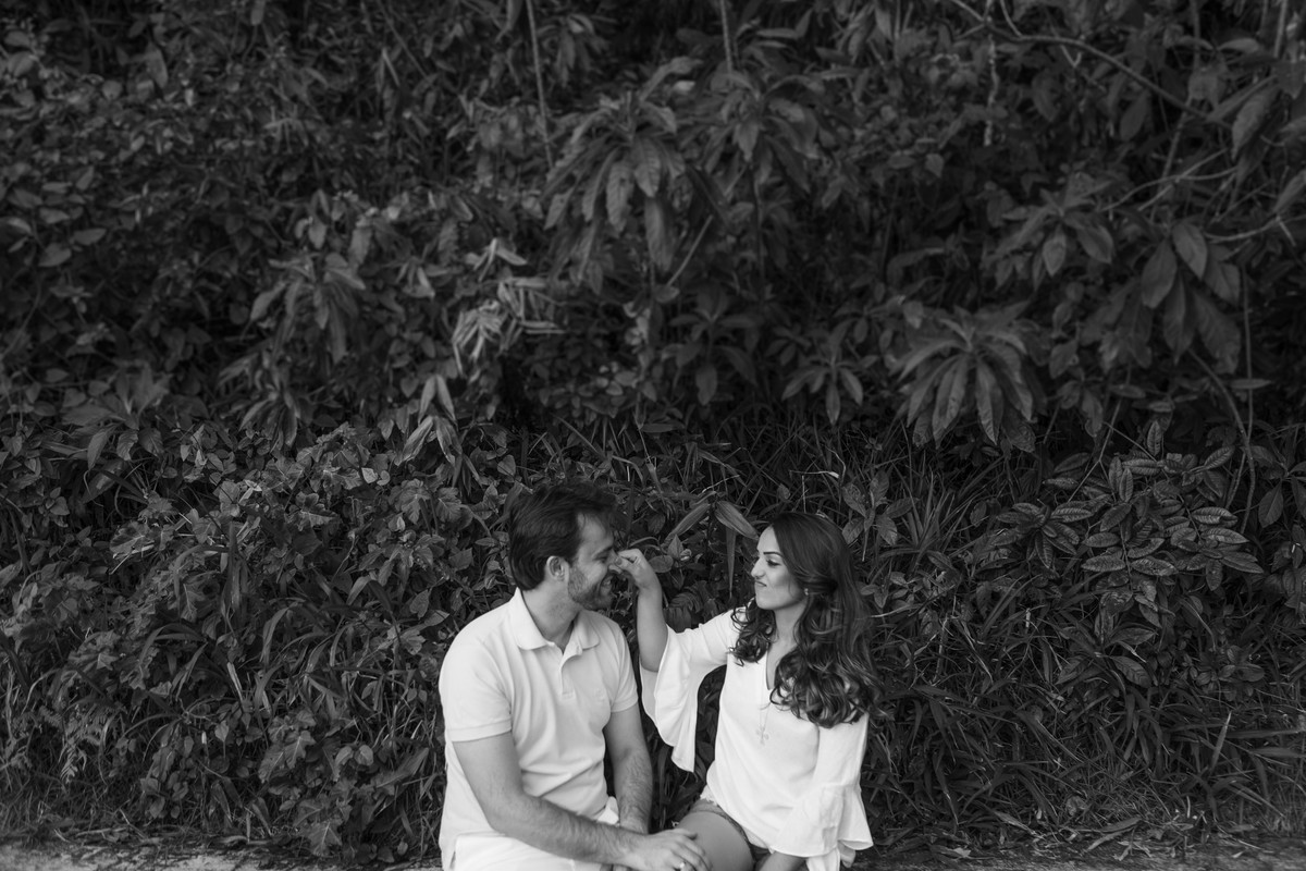 descontração do casal para fotos do fotografo Rafael Bonamim