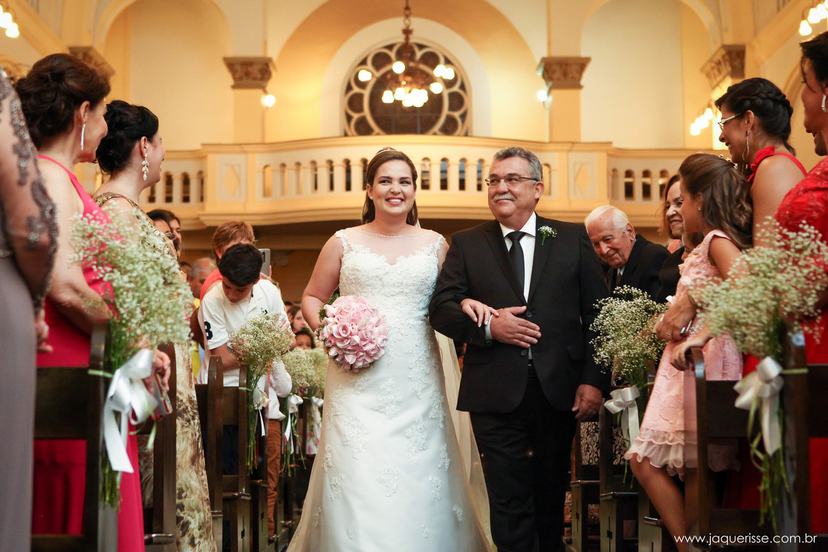 jaque risse, andre risse, estudio bebedouro, melhores fotografos, entrada da noiva com seu pai