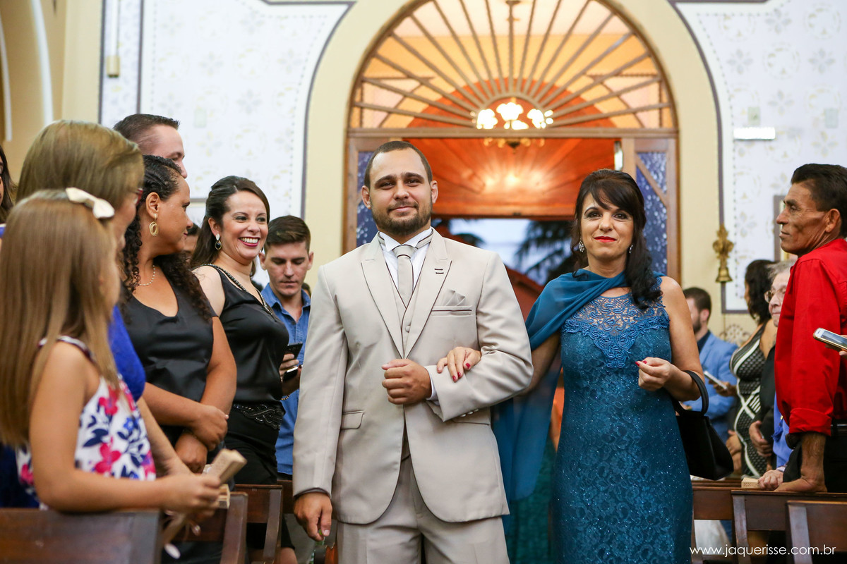 jaque risse, andre risse, estudio bebedouro, melhores fotografos, entrada do noivo com sua mae