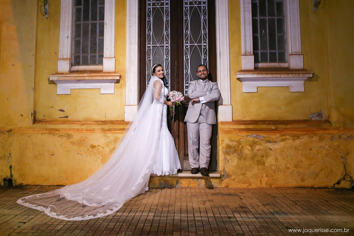 jaque risse, andre risse, estudio bebedouro, melhores fotografos, noivos fazendo pose