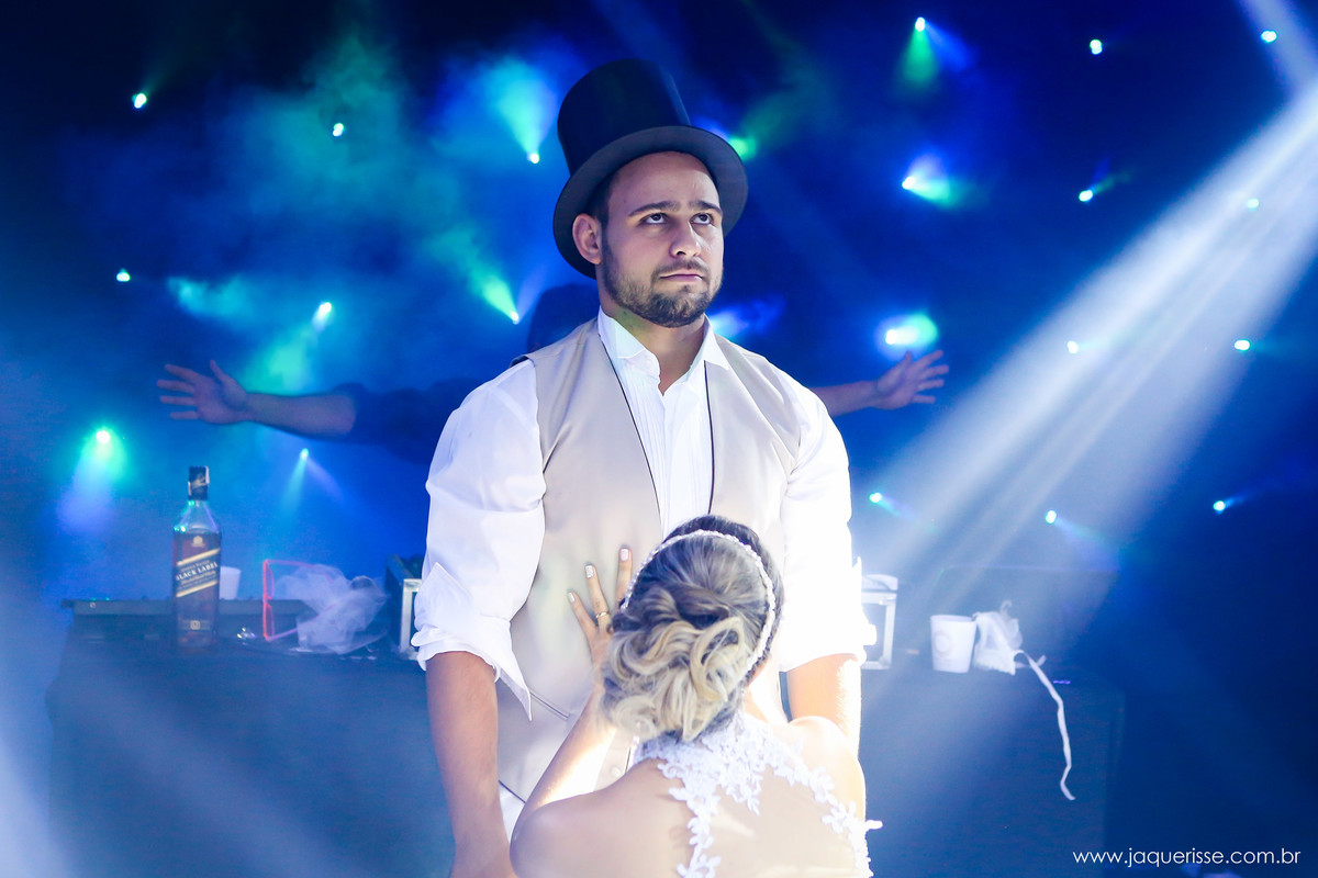 jaque risse, andre risse, estudio bebedouro, melhores fotografos, noiva dançando para o noivo