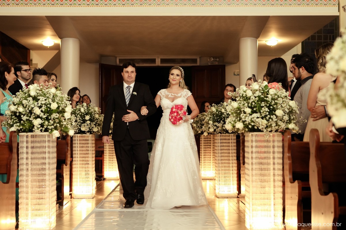 jaque risse, andre risse, estudio bebedouro, melhores fotografos, entrada da noiva na igreja