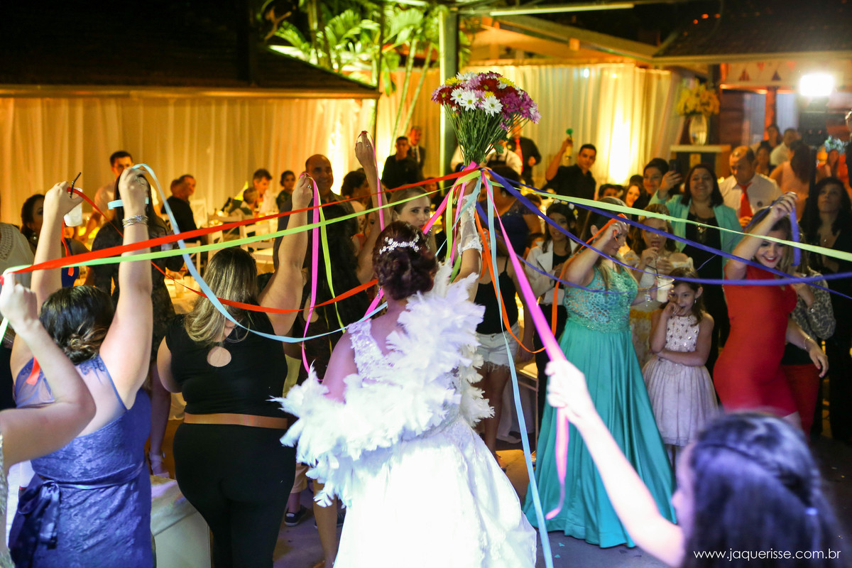 jaque risse, andre risse, estudio bebedouro, melhores fotografos, bouquet de fitas em bebedouro