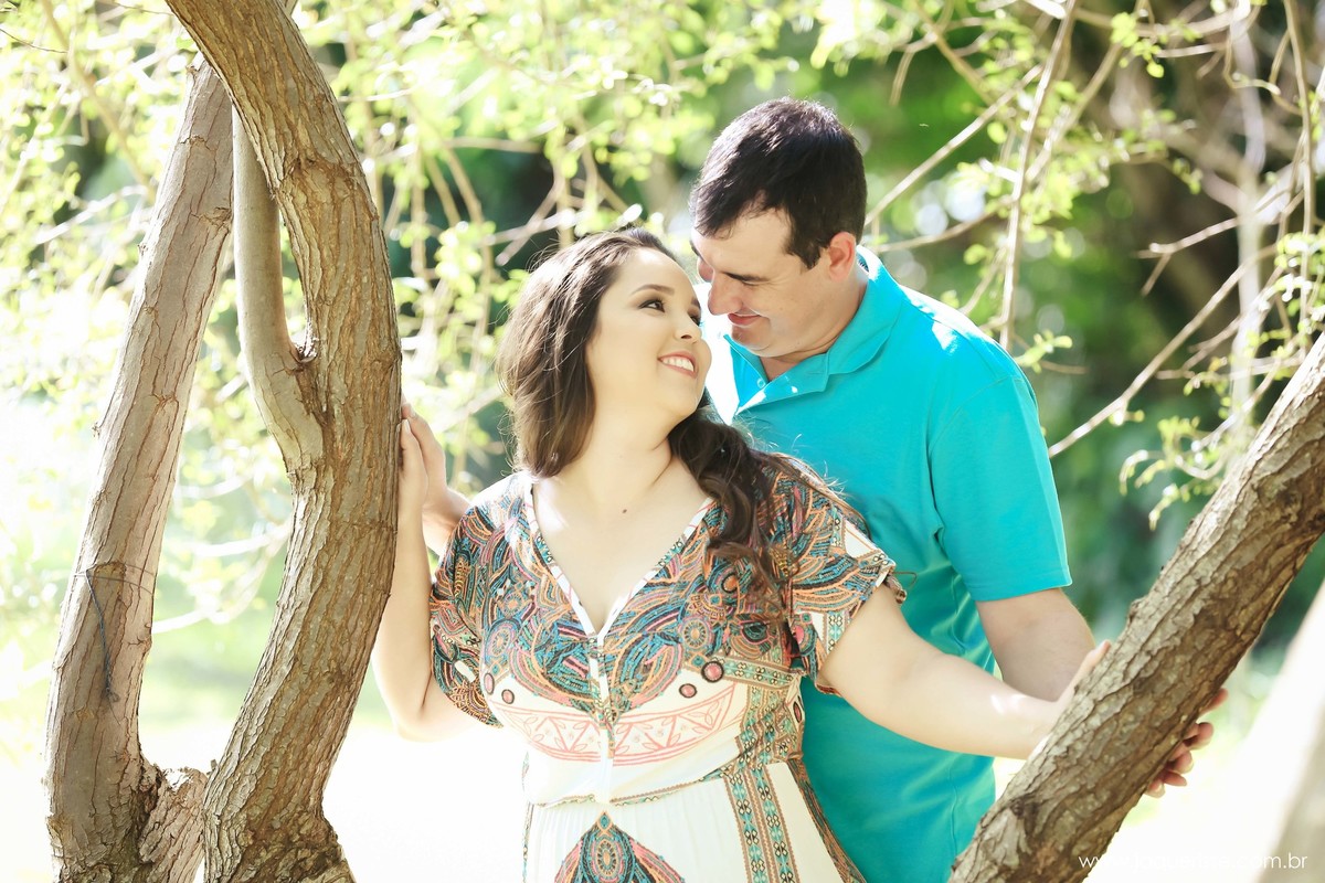 jaque risse, andre risse, estudio bebedouro, melhores fotografos, casal se olhando parque ecologico sertaozinho sp