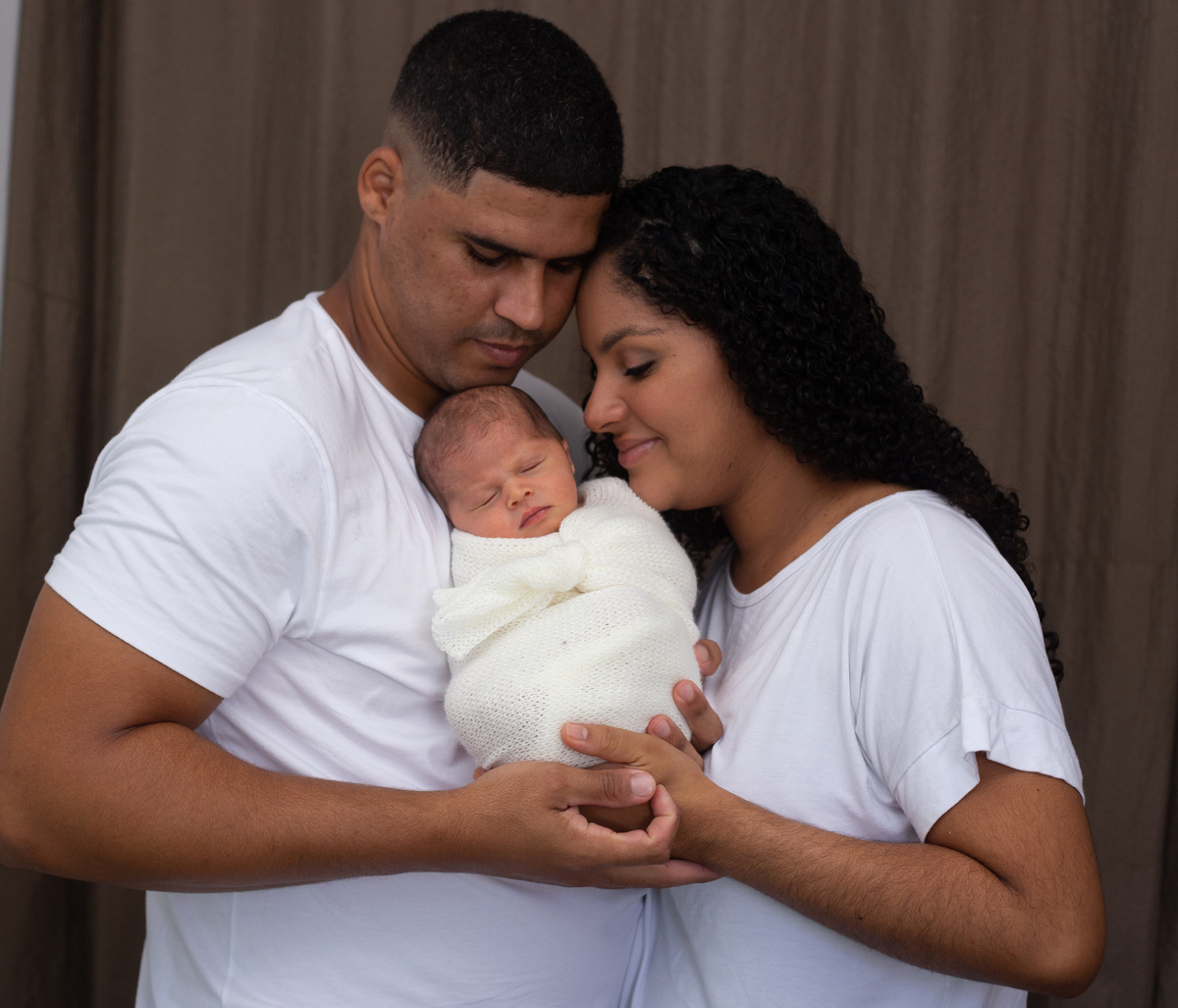 Ele veio para trazer alegria 