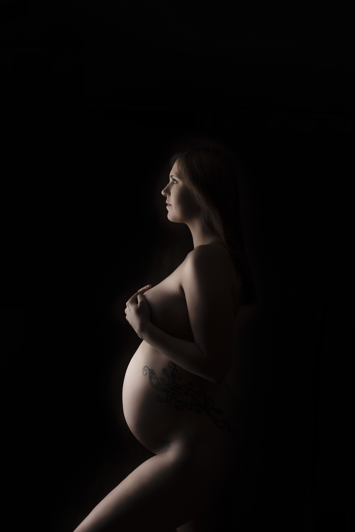 Bump to baby photo, Hampshire Photographer