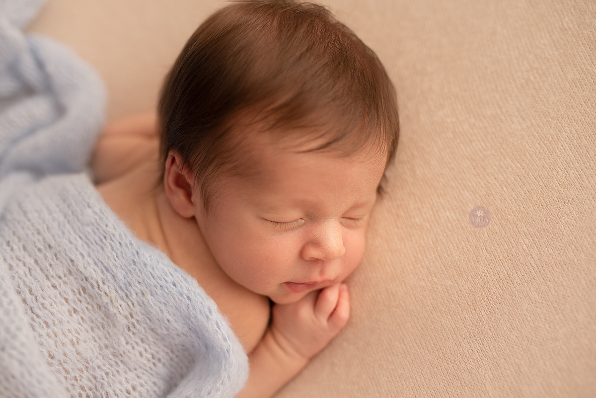 bebe-deitadinha-bebe-dormindo