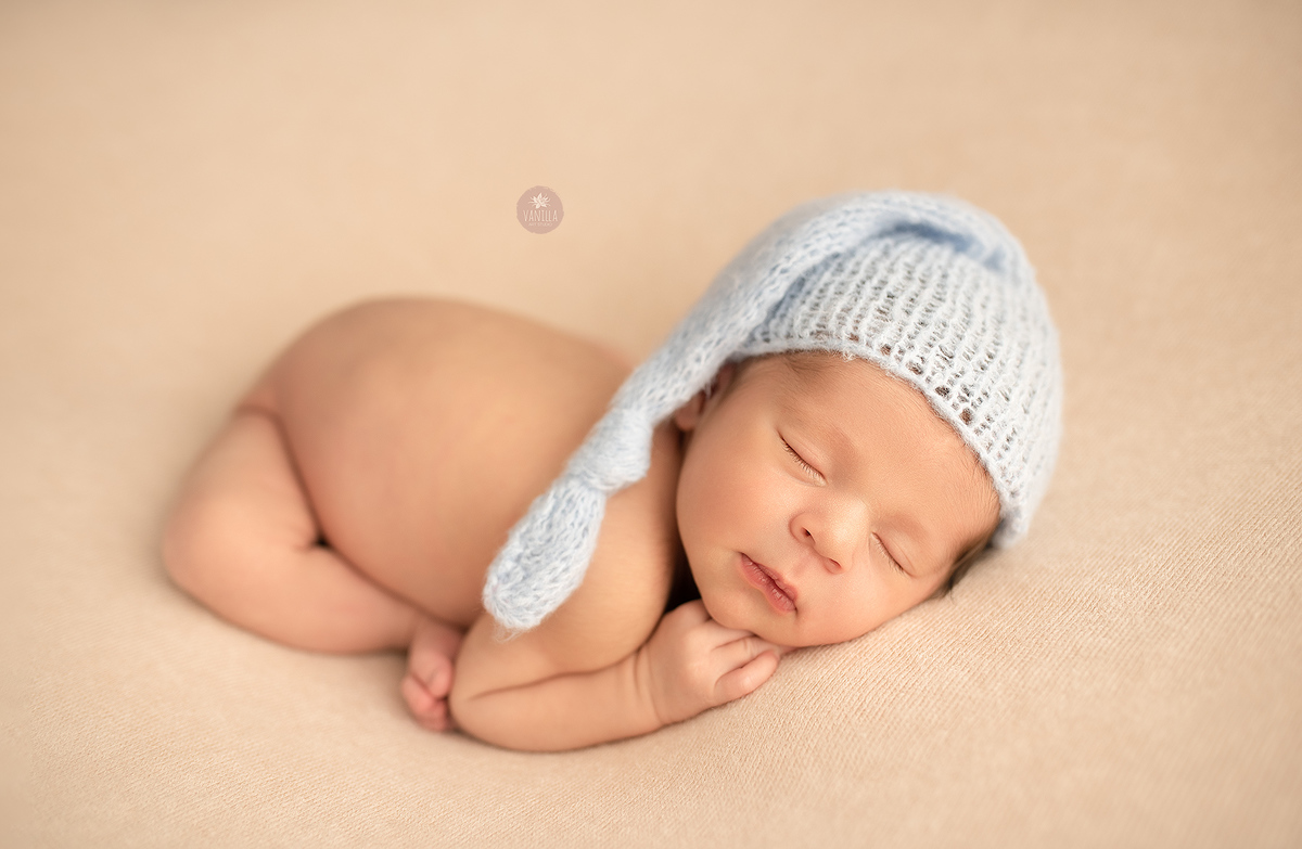 bebe-dormindo-coxinha-newborn