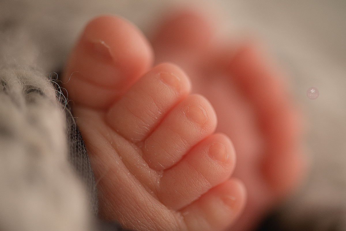 DETALHES-PÉZINHO-DE-BEBE-NEWBORN-CURITIBA