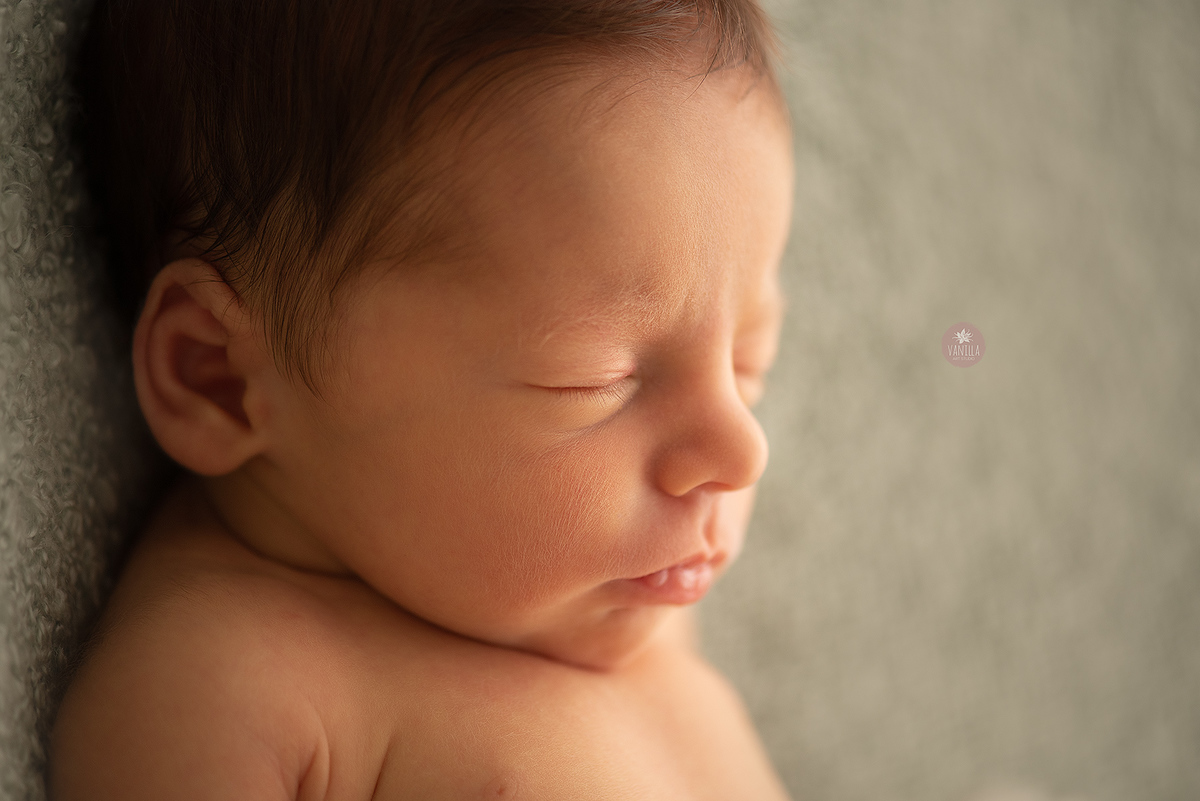 BEBE-DORMINDO-ENSAIO-DE-RECEM-NASCIDO-CURITIBA
