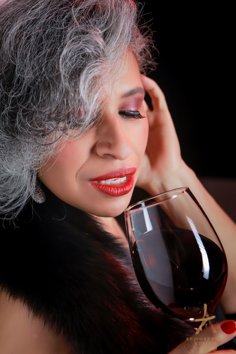 Ensaio Feminino Casual Sensual +50 mulher brasileira estúdio fotográfico profissional são paulo bela vista centro retratos close book sensualidade auto estima mulher idosa madura elegante chique bocão