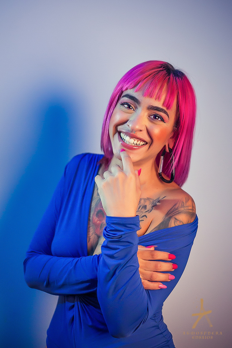 ensaio feminino sensual lingerie morena cabelos maquiagem são paulo book boudoir estúdio fotográfico casual calcinha sexy empoderada mulher verdadeira real sensualidade corpo nu artístico poses fotógrafo profissional body PORTRAIT cabelos vermelhos
