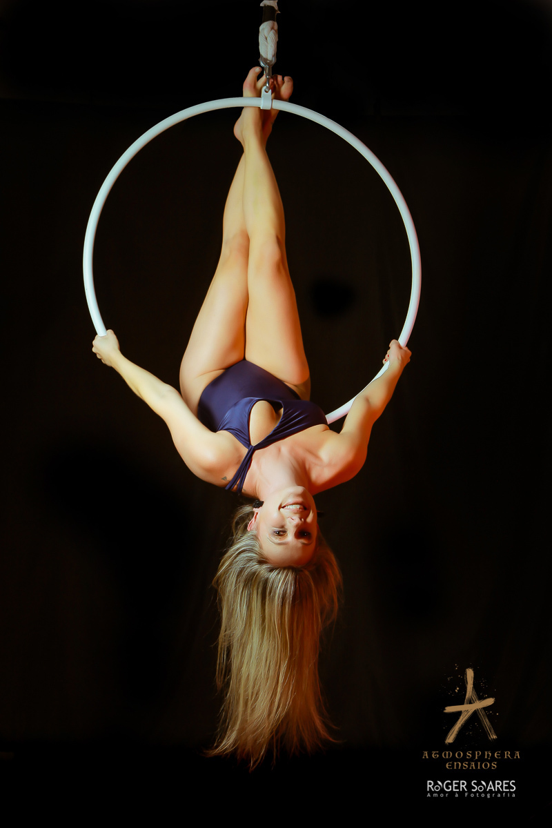 retratos profissionais sensual sensuais book boudiur preto e branco olha espelho são paulo SP RETRATOS ESTUDIO FOTOGRAFICO PARCERIAS DIVULGAÇÃO POLE DANCE POLE & CO STUDIO ACADEMIA ESPORTE ARTE SAUDE