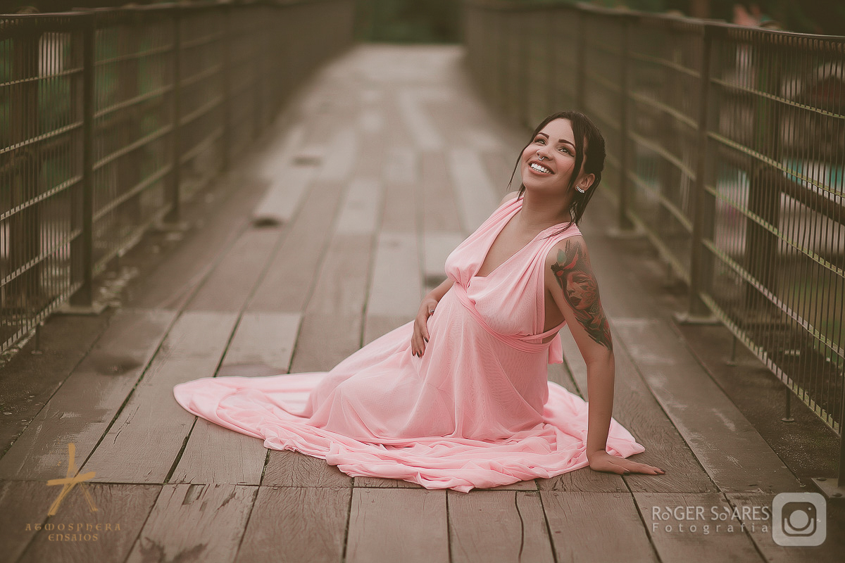 Ensaio Gestante Natureza Pregnant Cachoeira Agua Pureza Sensualidade Amor Mãe Filho Gestação Gestacional Fotografico Fotos mulher brasileira cabelo longos fotografo profissional Paranapiacaba maquiagem penteado externo edição livro book fotografia