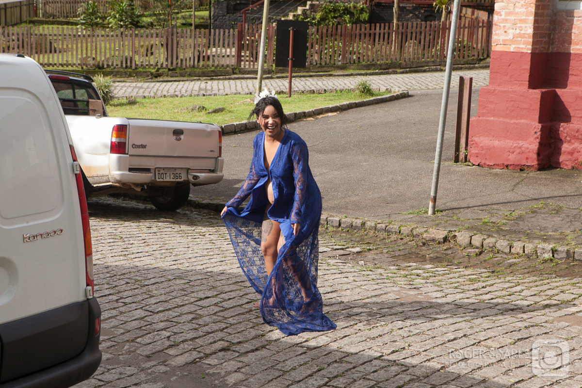 Aventuras making of ensaio gestante paranapiacaba maquiagem produção perrengues ensaio fotografico book gestacional bastidores vestido agua cachoeira equipe produtora maquiadora guia turistico tangará turismo