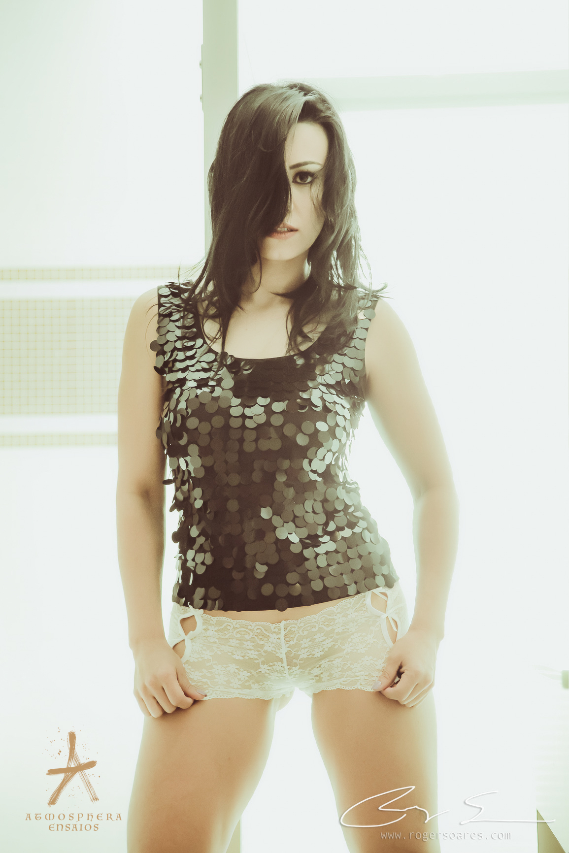 Ensaio book fotografico sensual casual feminino modelo model morena hidromassagem banheiro looks moda motel fashion santo andre são paulo sexy sensualidade calcinha lingerie make maquiagem cabelo penteado edição de imagem fotógrafo