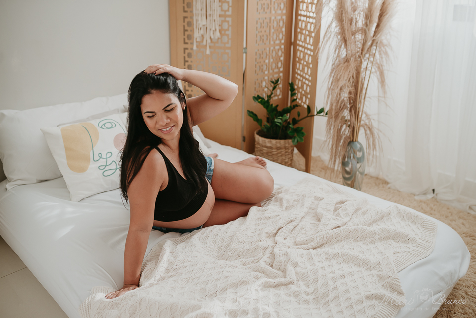 Ensaio gestante gravida em estúdio lifestyle Freguesia Rio de Janeiro