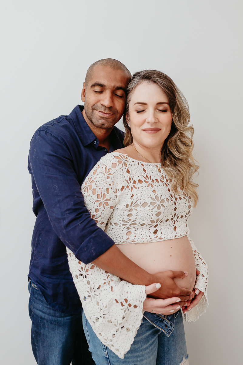 Ensaio gestante em estúdio Freguesia Rio de Janeiro