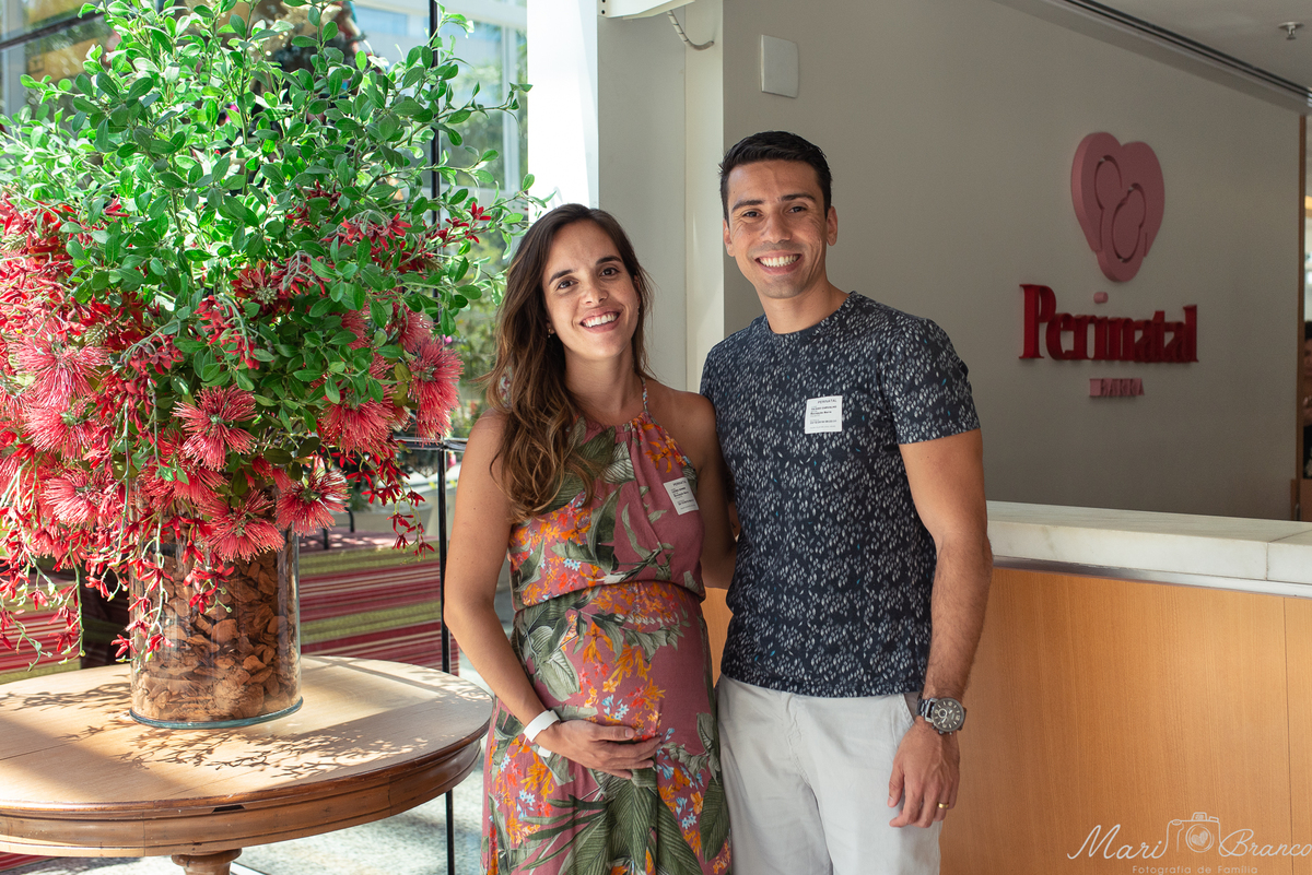 Laura e Thiago aguardando o grande momento de conhecerem o pequeno - Maternidade Perinatal - Nascimento Arhtur