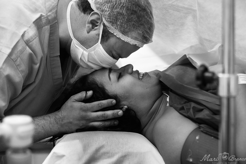 Fotografia de parto normal cesárea na maternidade hospital Paster e Perinatal