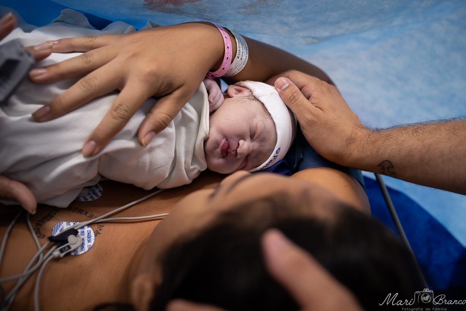 Fotografia de parto normal cesárea na maternidade hospital Paster e Perinatal
